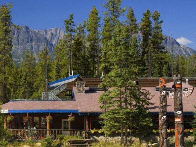Sunwapta Falls Rocky Mountain Lodge Jasper Exterior photo